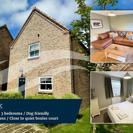 Baybreak - Part Of The The Bay Village With Pool, Gym And Direct Access, Pub, Restaurant, Tennis And Meadows Walks * Filey