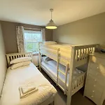 Baybreak - Part Of The The Bay Village With Pool, Gym And Direct Access, Pub, Restaurant, Tennis And Meadows Walks Nyaraló *